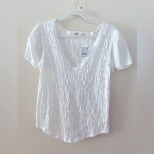FREE PEOPLE, NWT, V NECK SHIRT, SUPER CUTE